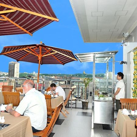 Hotel Grand United - 21St Downtown Yangon Exteriör bild