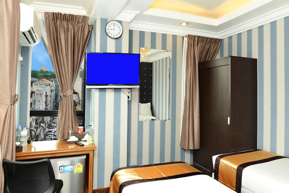 Hotel Grand United - 21St Downtown Yangon Exteriör bild