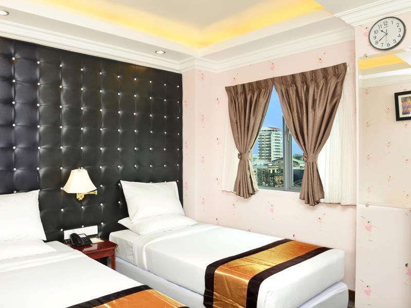 Hotel Grand United - 21St Downtown Yangon Exteriör bild