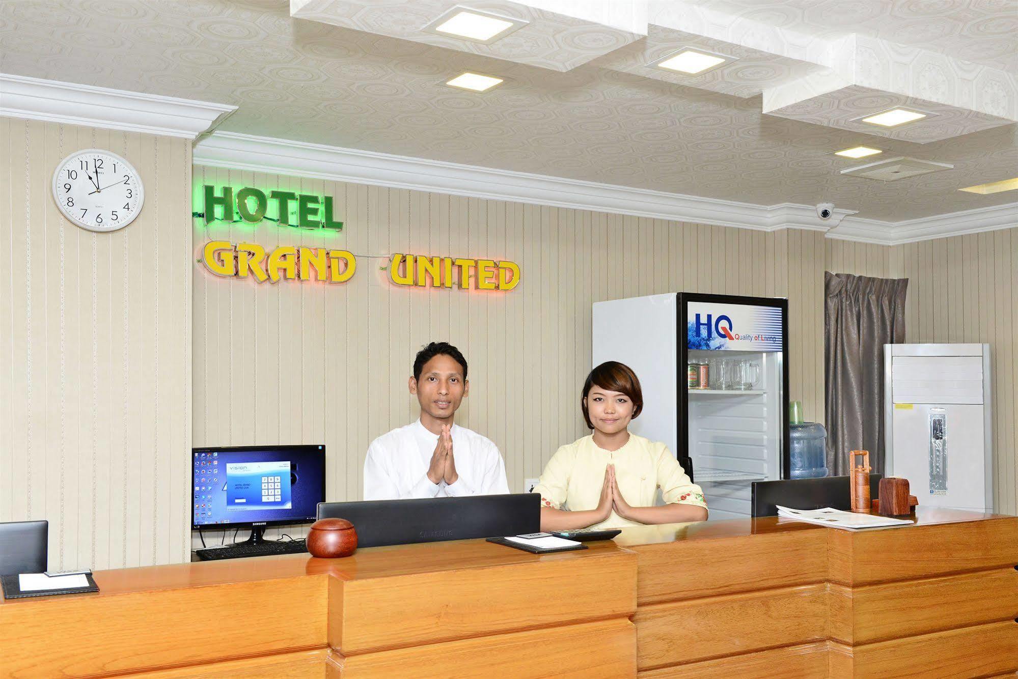 Hotel Grand United - 21St Downtown Yangon Exteriör bild